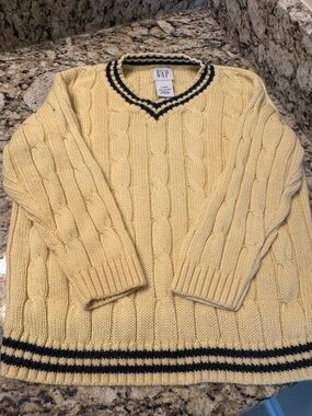 GAP baby boy 2  Yellow Cable Knit V-Neck Sweater with Navy Trim